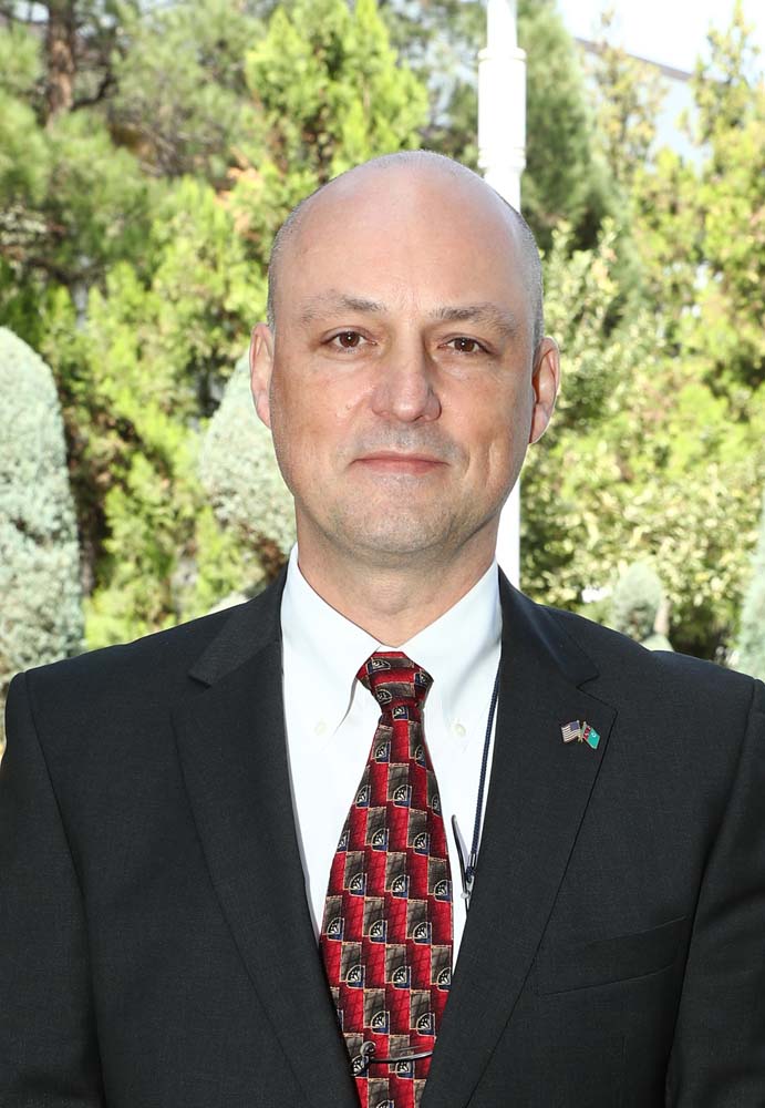 Türkmen halkynyň Milli Lideri, Türkmenistanyň Halk Maslahatynyň Başlygy “John Deere” kompaniýasynyň Merkezi Aziýada strategik hyzmatdaşlygy ösdürmek boýunça ýolbaşçysy bilen duşuşdy